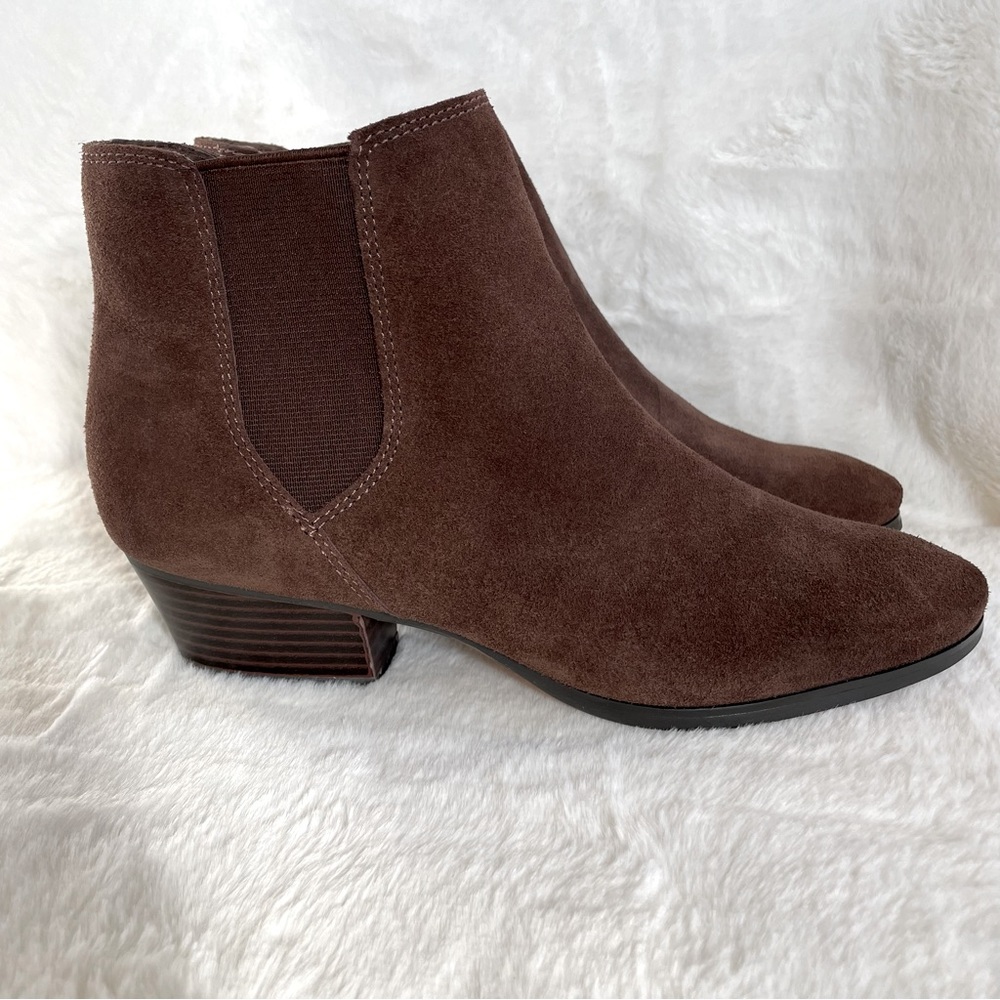 Vince Camuto Corter Brown Suede Boots
